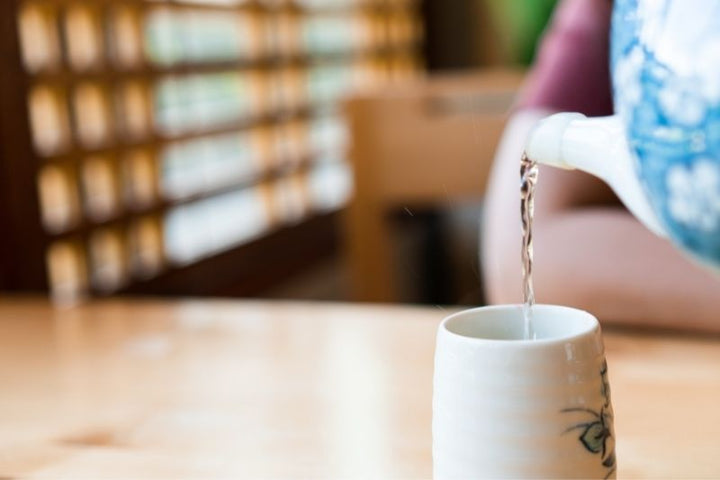 Tea in restaurants and bars