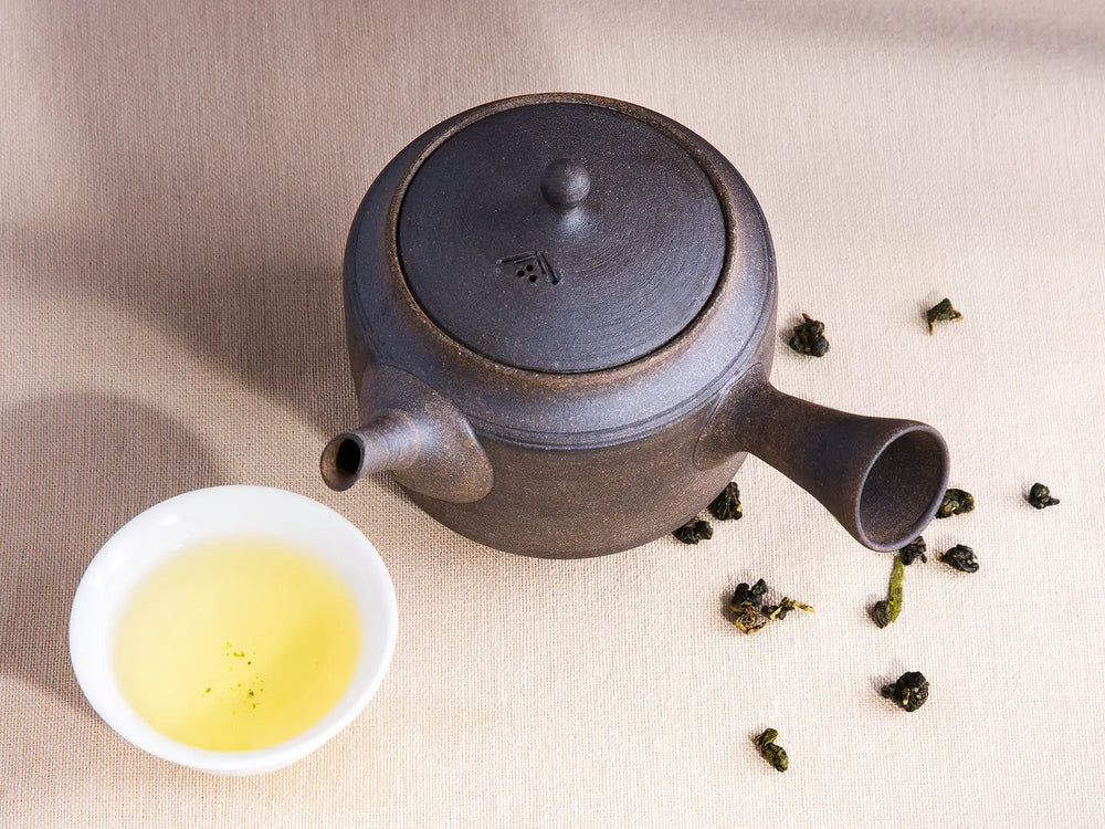 Why (and How) Restaurants Should (and Can) Up Their Tea Service